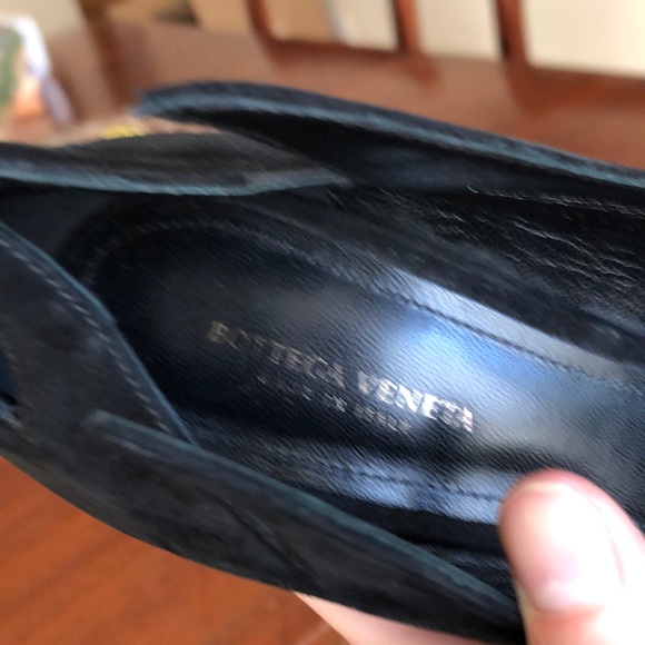 Bottega Veneta black suede flame runway heels - Picture 7 of 12